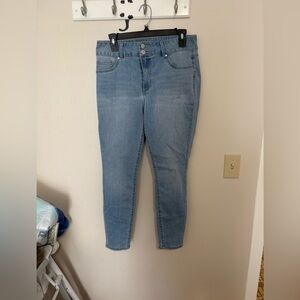 d. jeans Light Blue Ankle Jeans